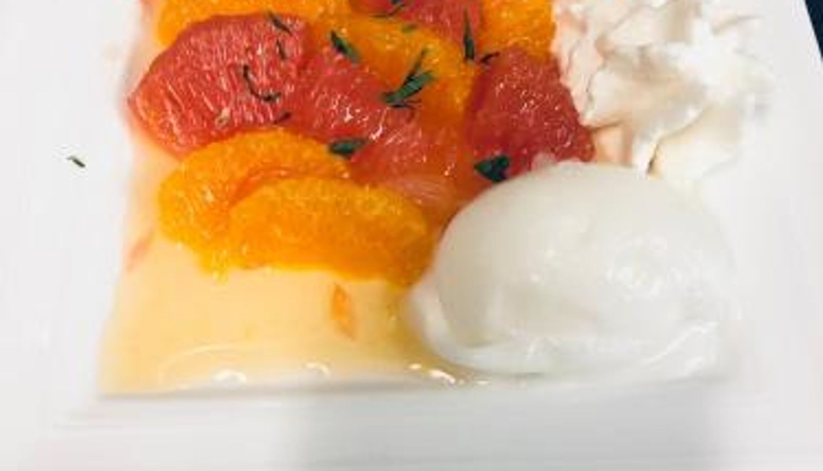 Frühstücksraum innerhalb des Restaurants - Logis Hôtel Le Clos Pité