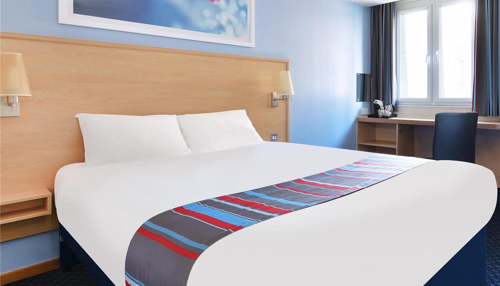 Zimmer - TRAVELODGE READING CENTRAL