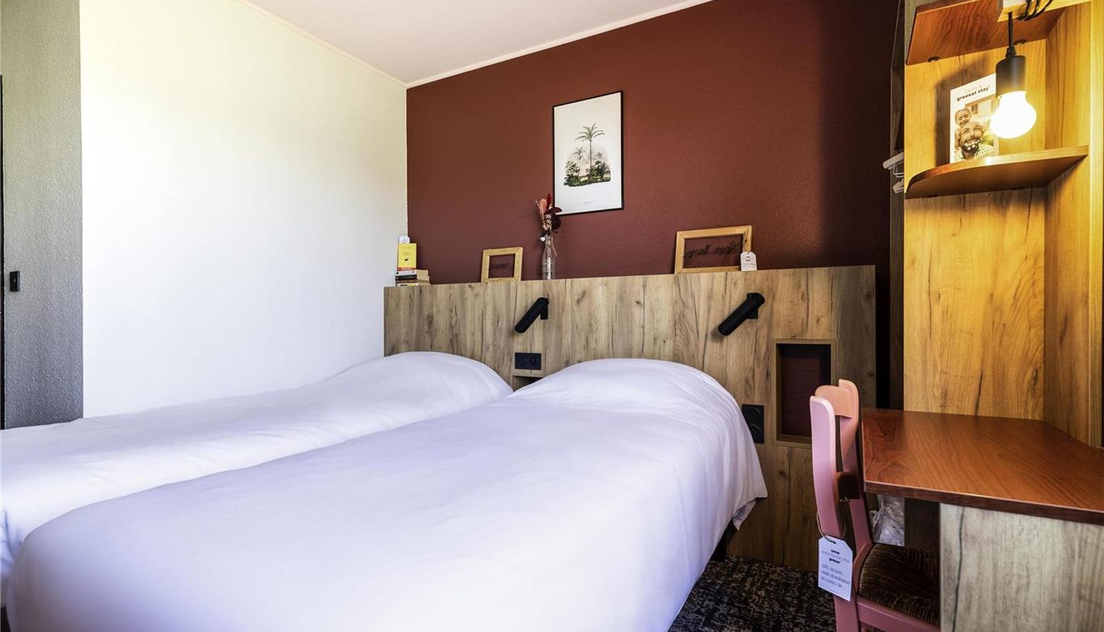 Zimmer - greet Hotel Castres Saix