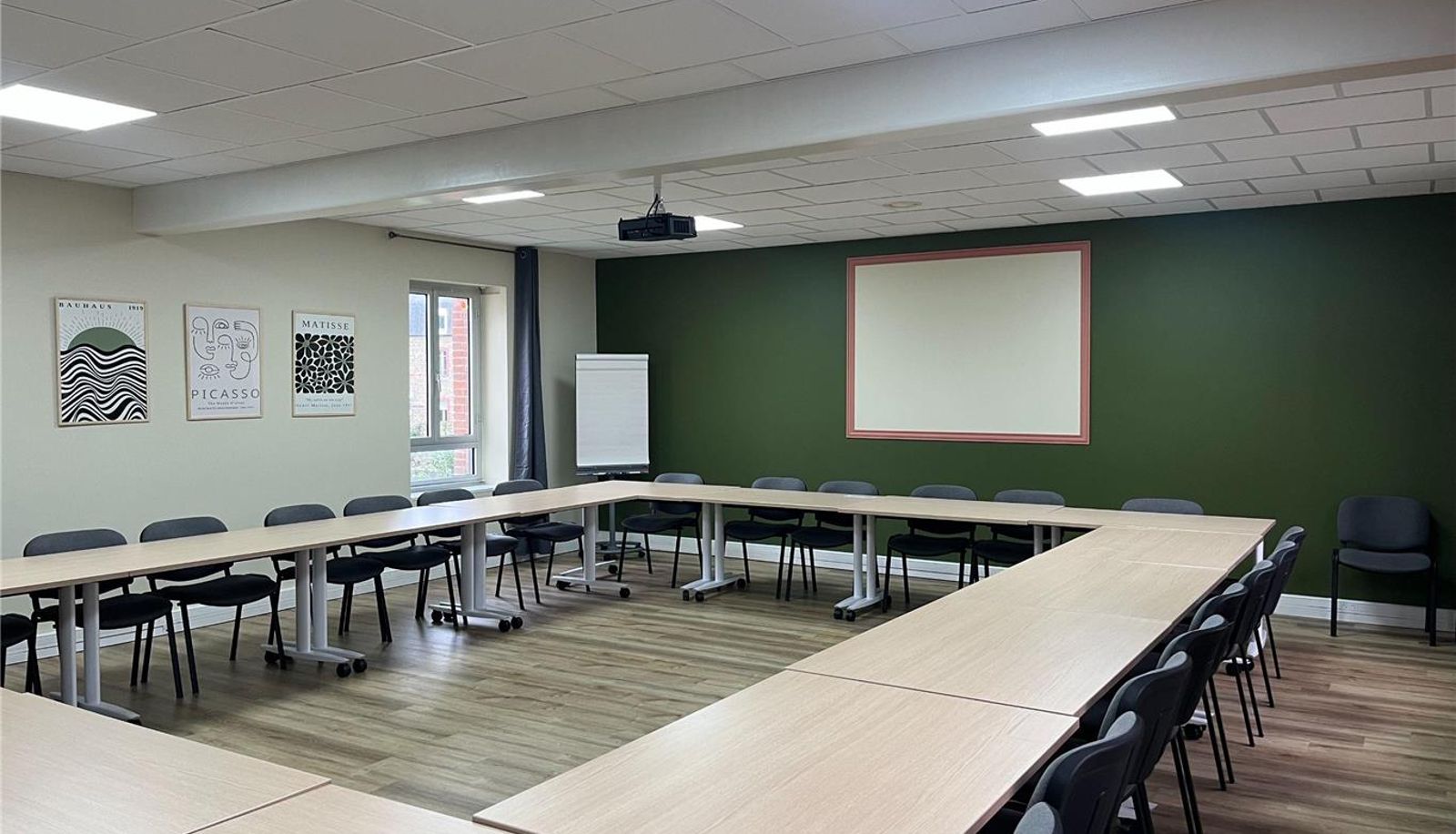 Conference room - BRIT HOTEL L ARRIVEE GUINGAMP
