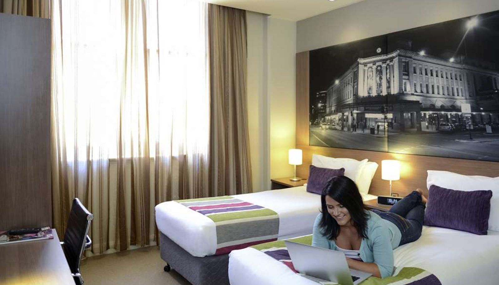 Camera - Grosvenor Hotel Adelaide
