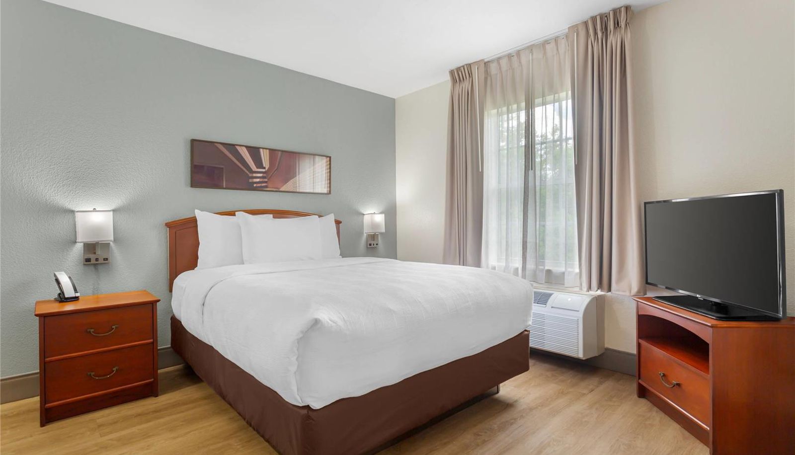 Zimmer - MainStay Suites Tampa Moffitt-USF