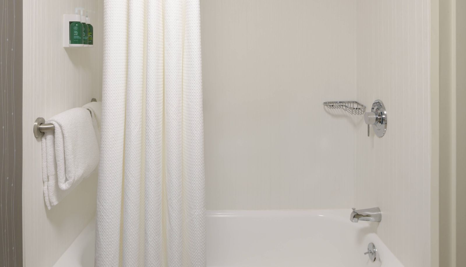Zimmer - Courtyard by Marriott Lynchburg