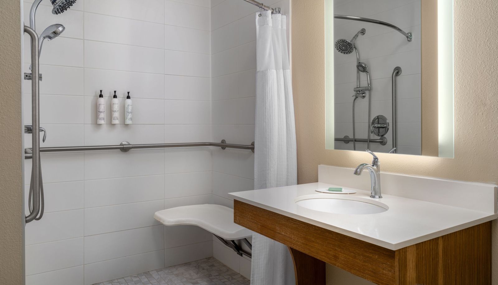 Zimmer - SpringHill Suites by Marriott Sarasota Bradenton