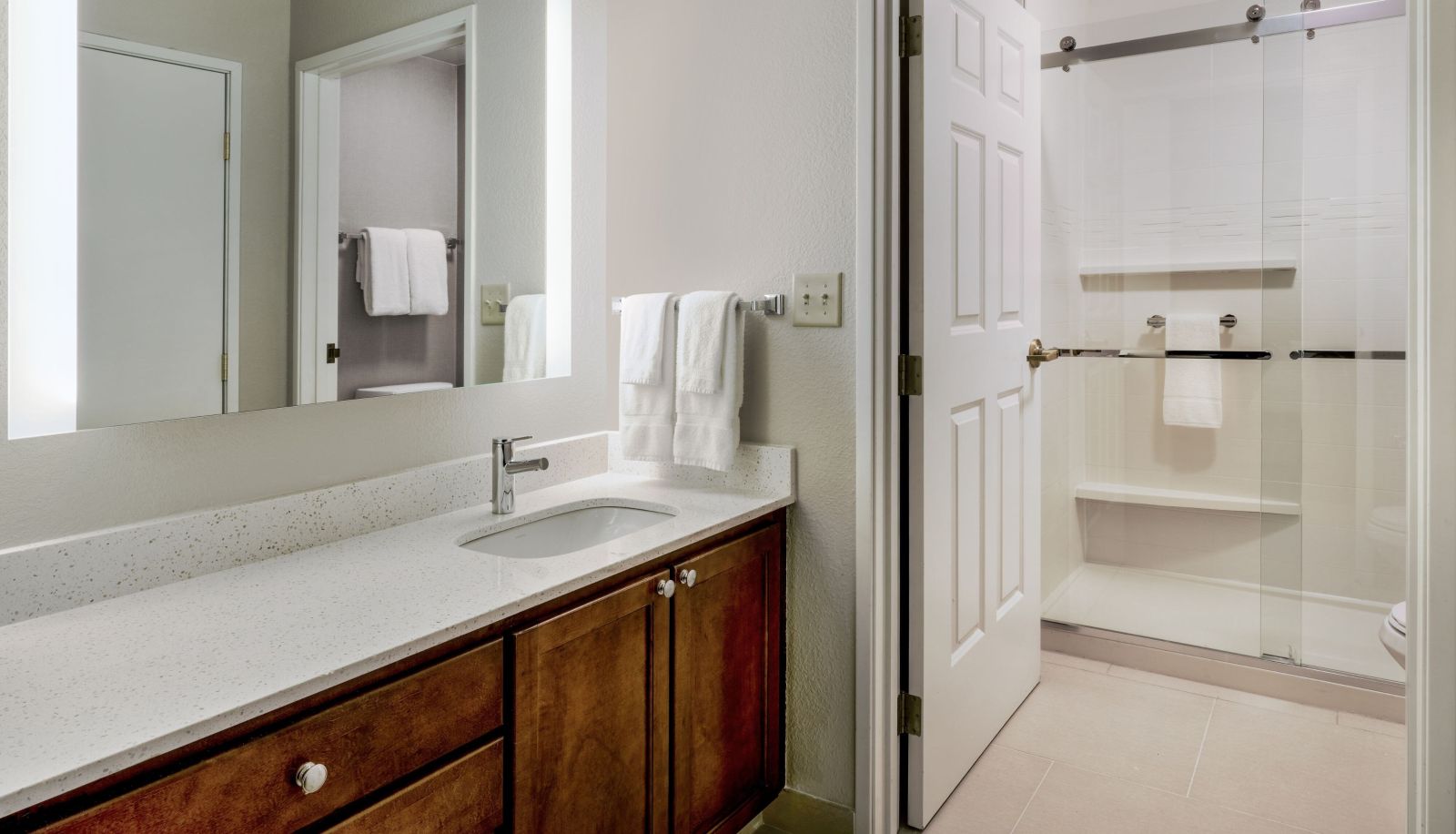 Room - Residence Inn by Marriott Chicago Oak Brook