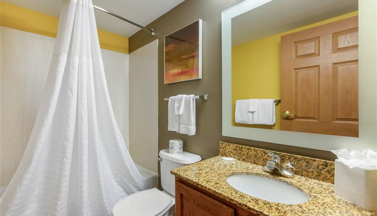 Chambre - Suburban Studios Birmingham Homewood I-65