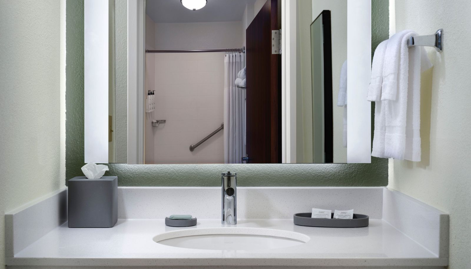 Camera - SpringHill Suites by Marriott Nashville MetroCenter