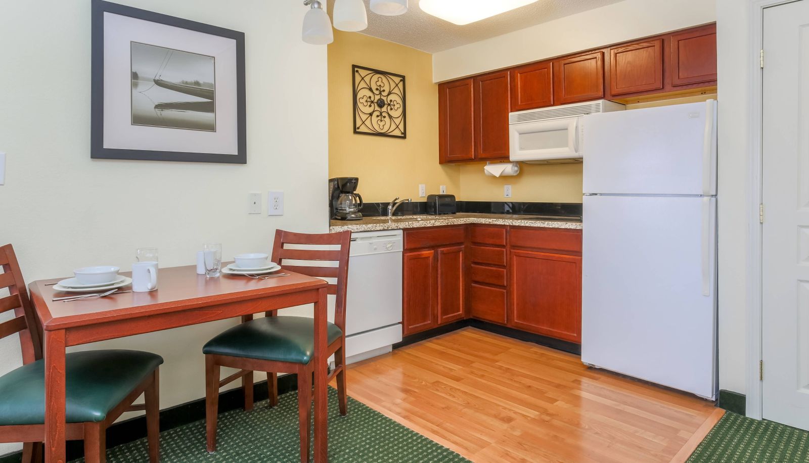 Zimmer - Residence Inn by Marriott Oklahoma City South