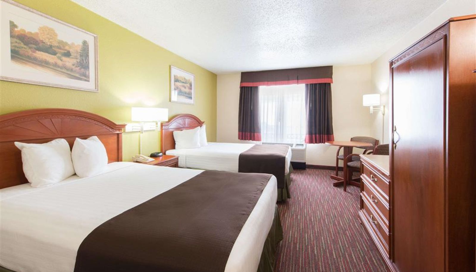 Habitación - Baymont by Wyndham Louisville East