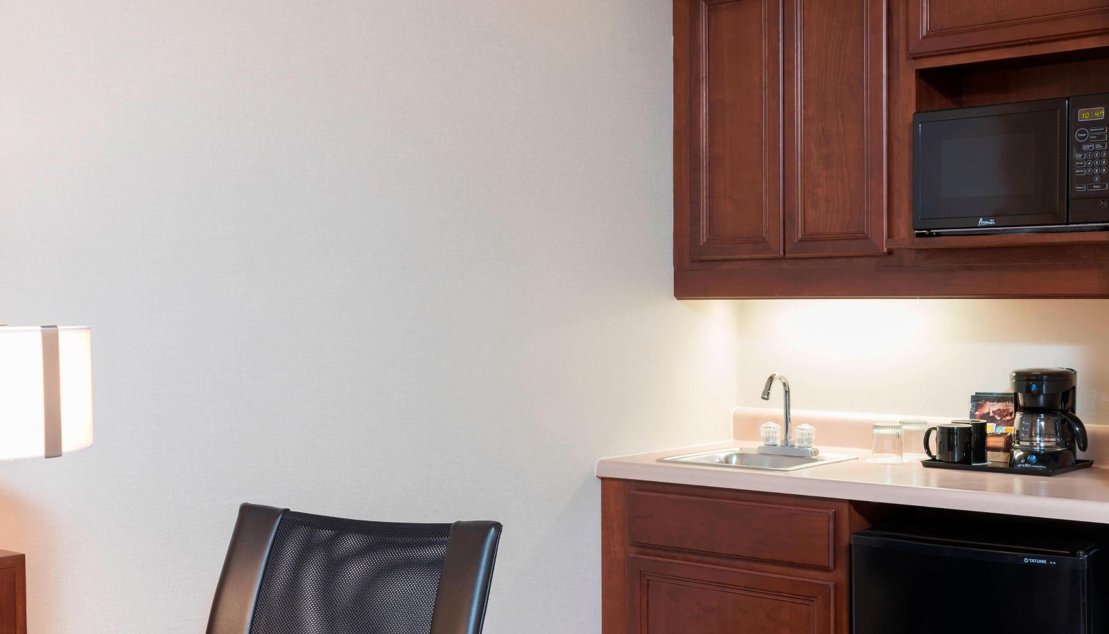 Zimmer - SpringHill Suites by Marriott Chicago OHare