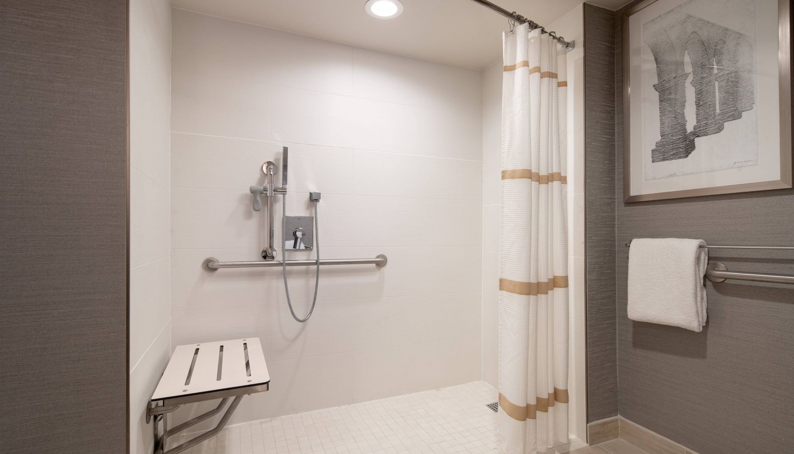 Zimmer - Marriott Riverside at the Convention Center
