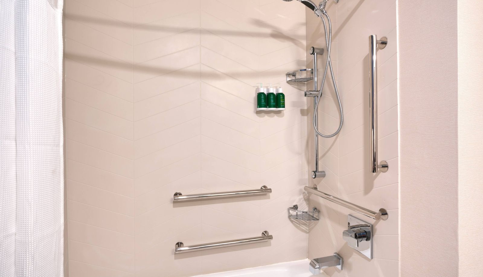 Room - Fairfield Inn and Suites by Marriott Seattle Bellevue Redmond