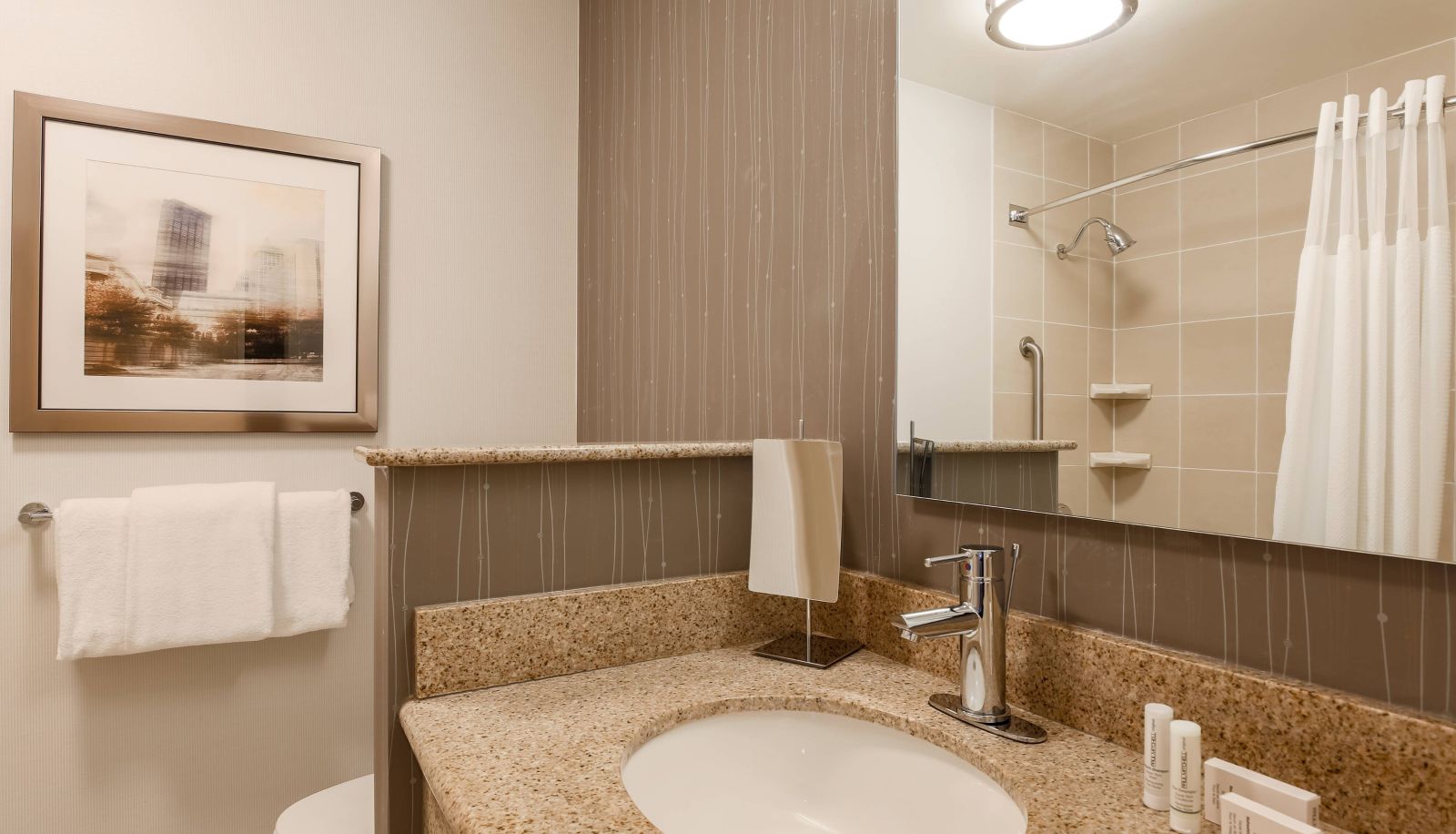 Room - Courtyard by Marriott Pittsburgh Downtown