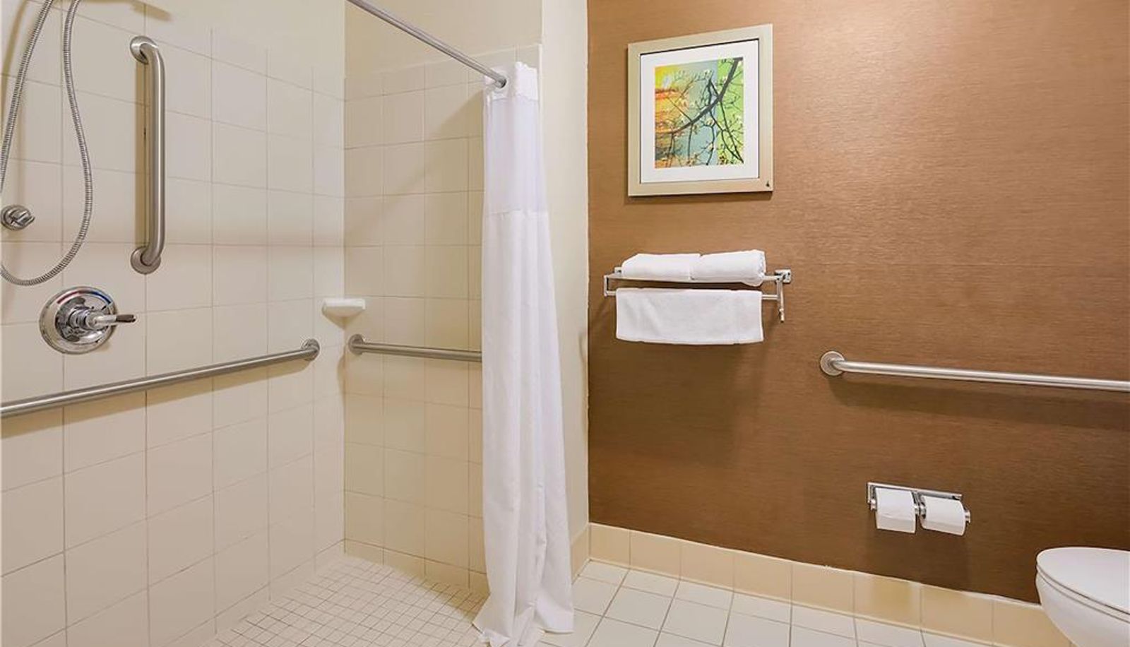 Zimmer - AmericInn by Wyndham Minot