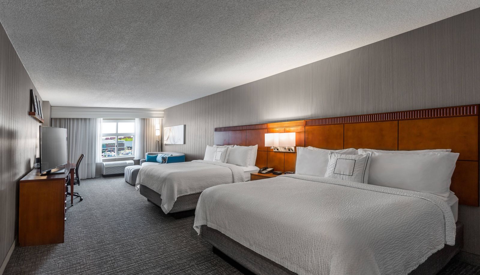 Zimmer - Courtyard by Marriott Columbus Easton
