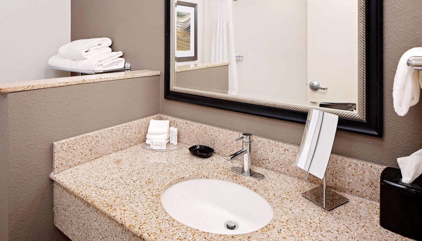 Pokój - Courtyard by Marriott Pittsburgh West Homestead Waterfront