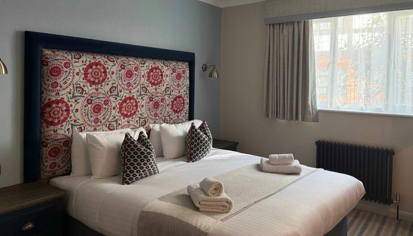 Zimmer - Thatchers Hotel