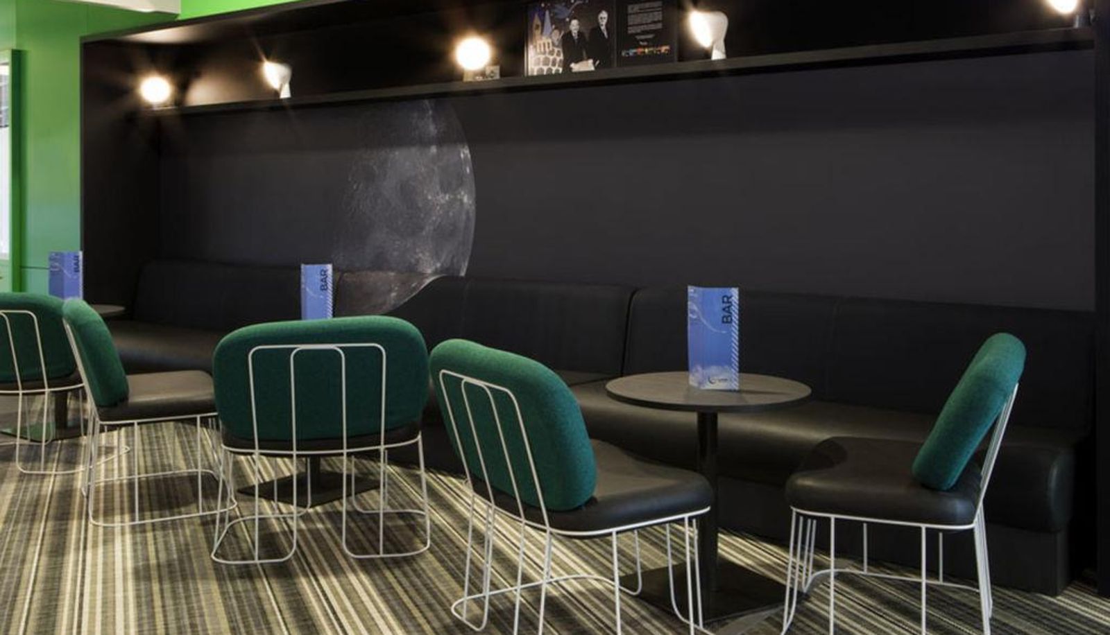 Bar - ibis Styles Paris Charles-de-Gaulle Airport