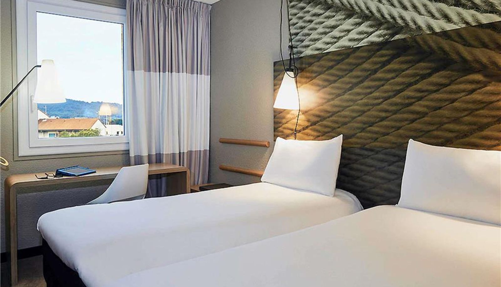 Kamer - ibis Toulon La-Seyne