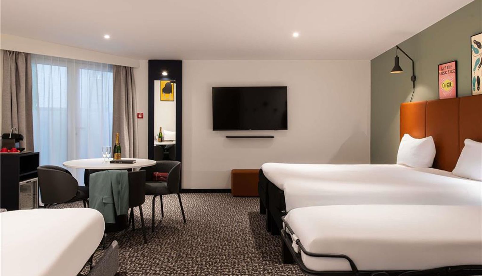 Zimmer - ibis Paris Canal Saint-Martin