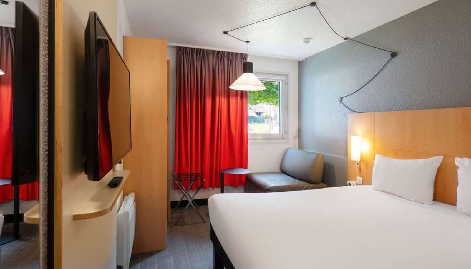 Chambre - ibis Cergy-Pontoise Le Port