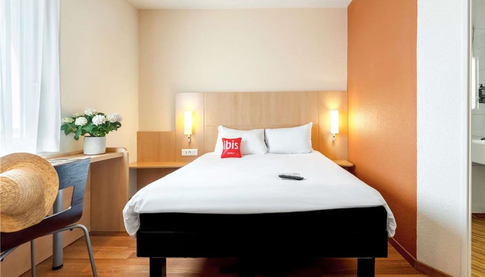 Zimmer - ibis Nancy Centre Gare et Congrès