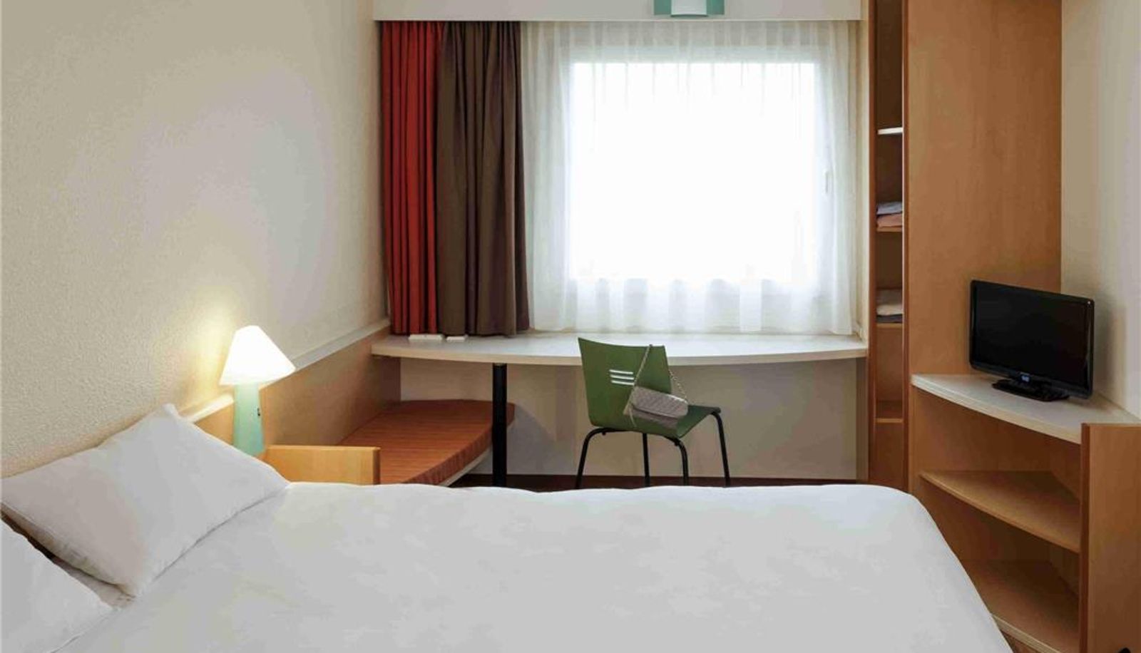 Zimmer - ibis Jouy-en-Josas Vélizy
