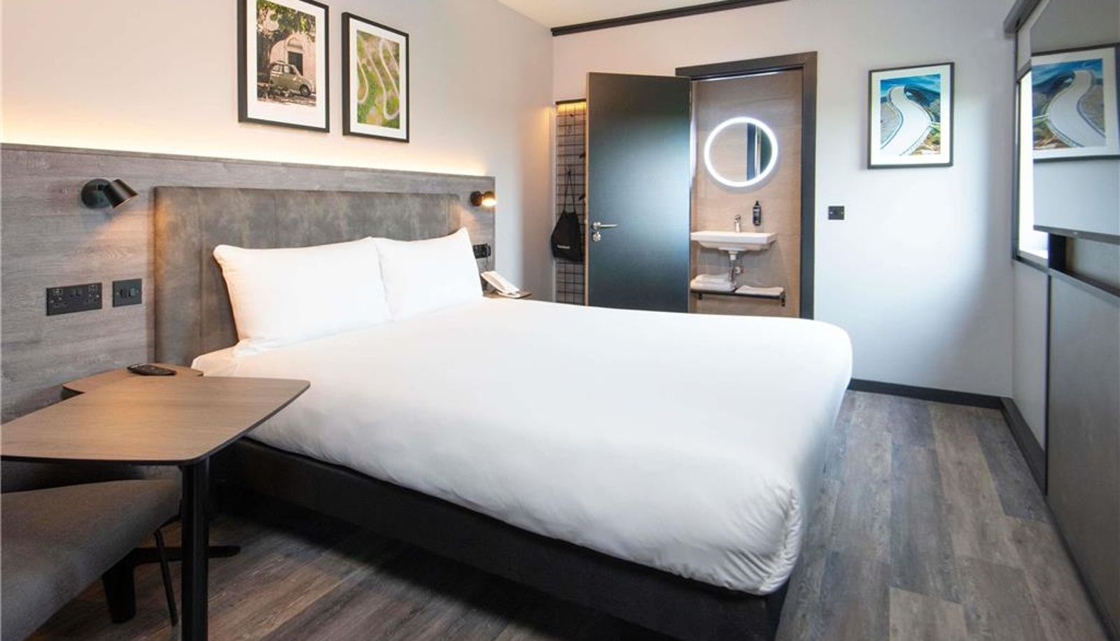 Zimmer - ibis Styles London Gatwick Airport