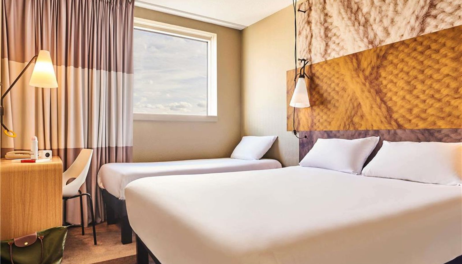 Room - ibis Paris Porte de Montreuil