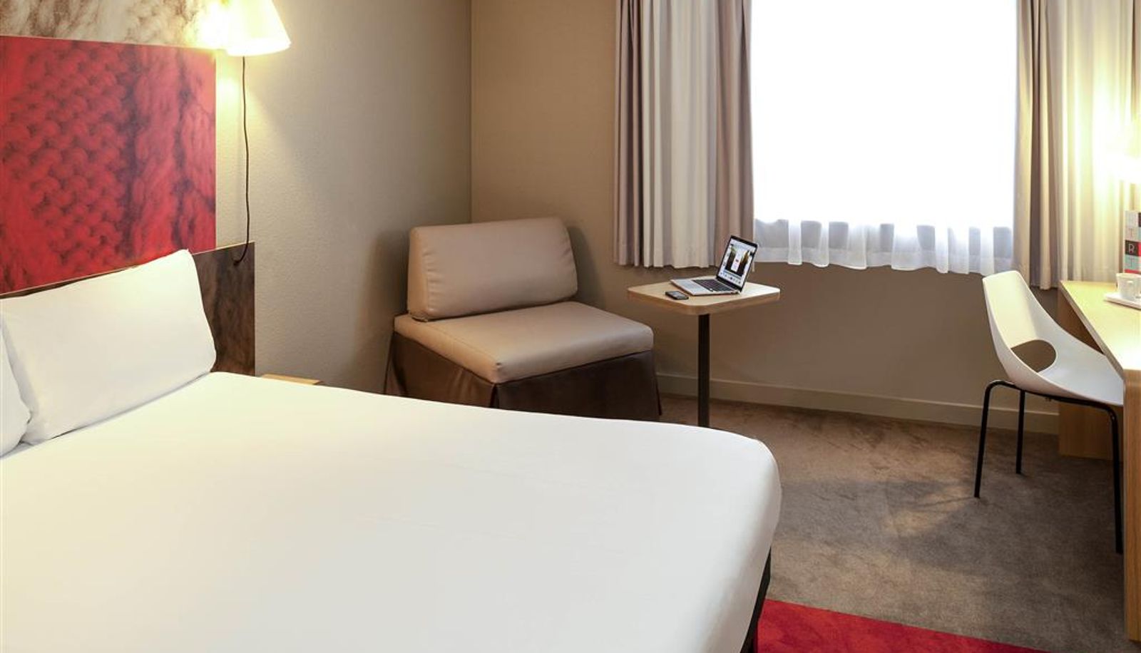 Kamer - ibis Le Bourget
