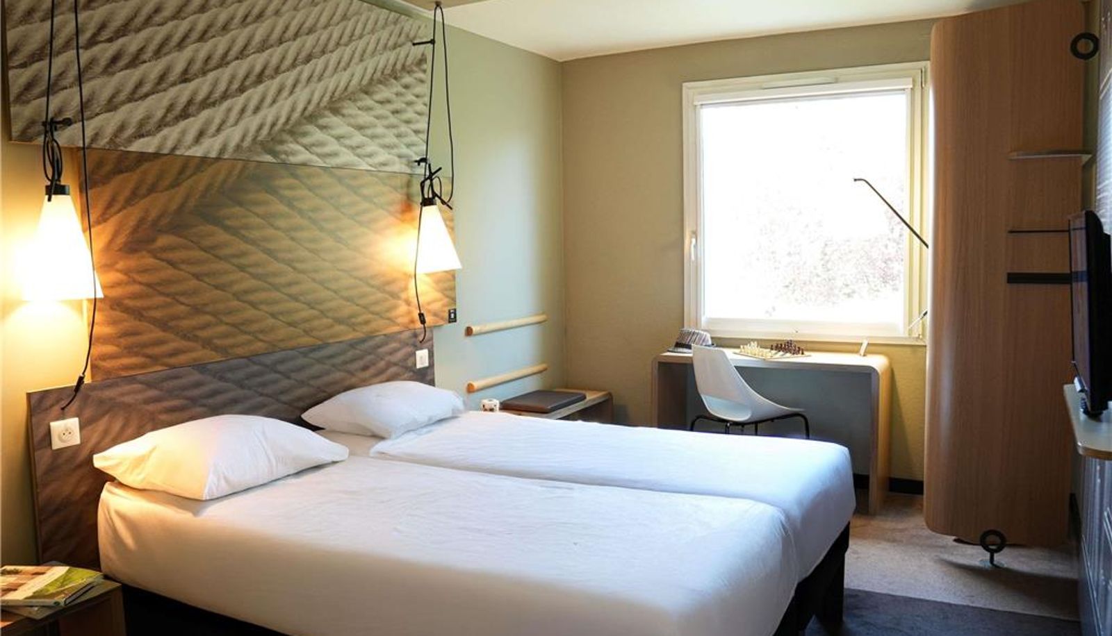 Zimmer - ibis Caen Porte de Bretagne