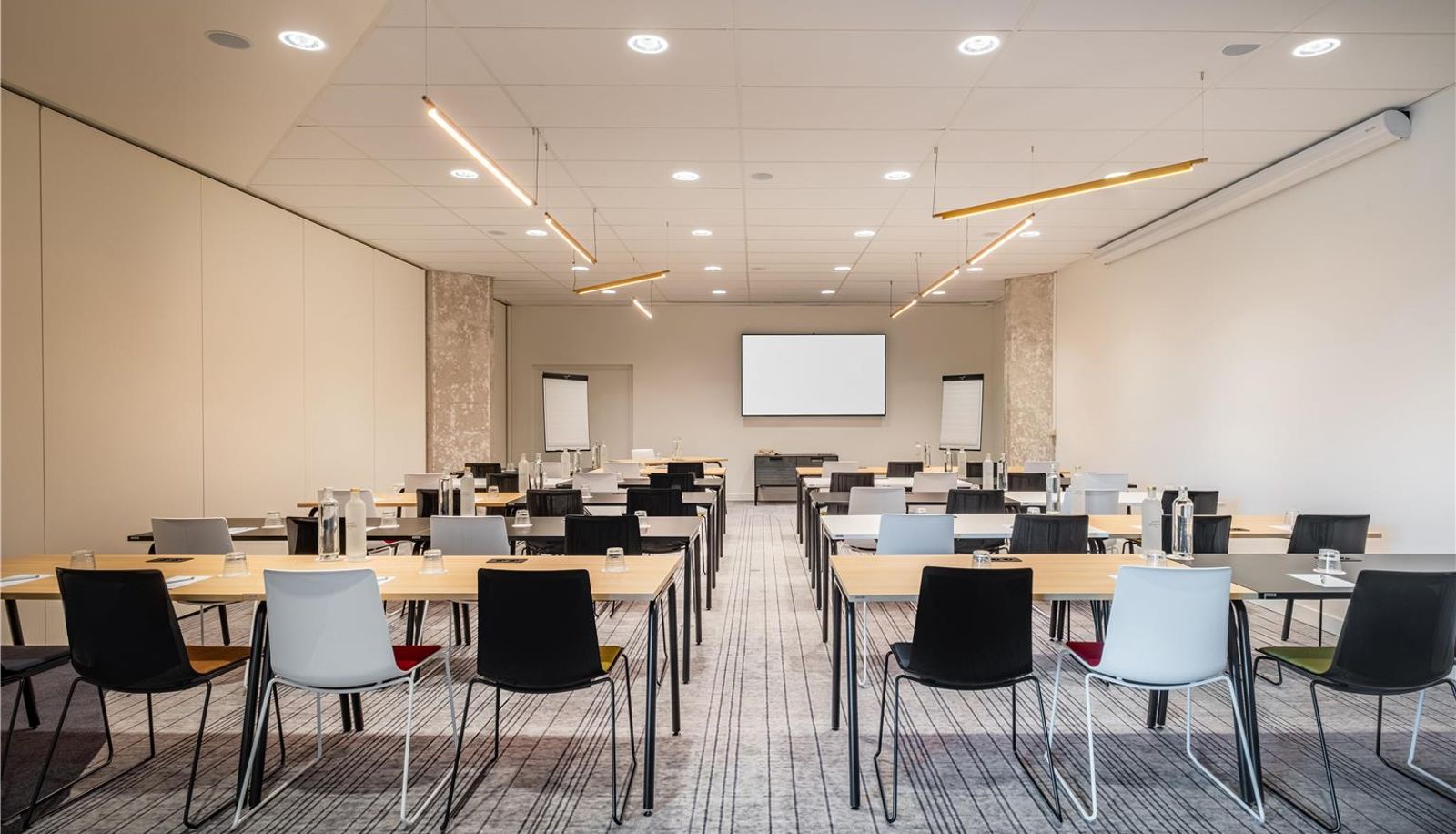 Salle de conférence - Hyatt Centric Reims