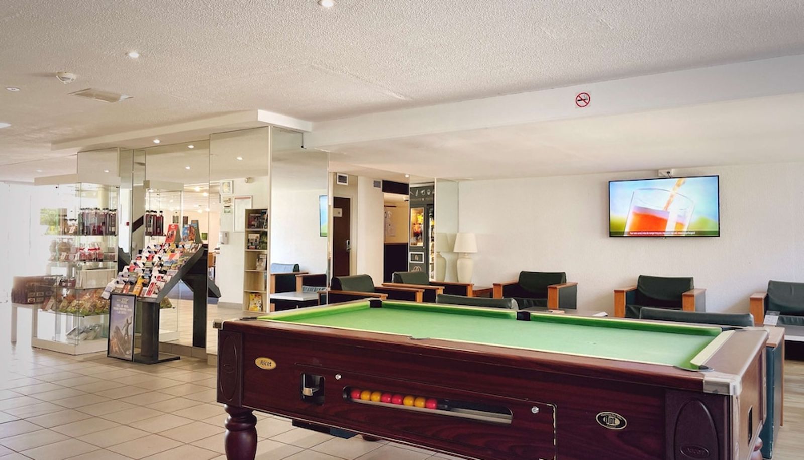 Lobby - KYRIAD NEMOURS