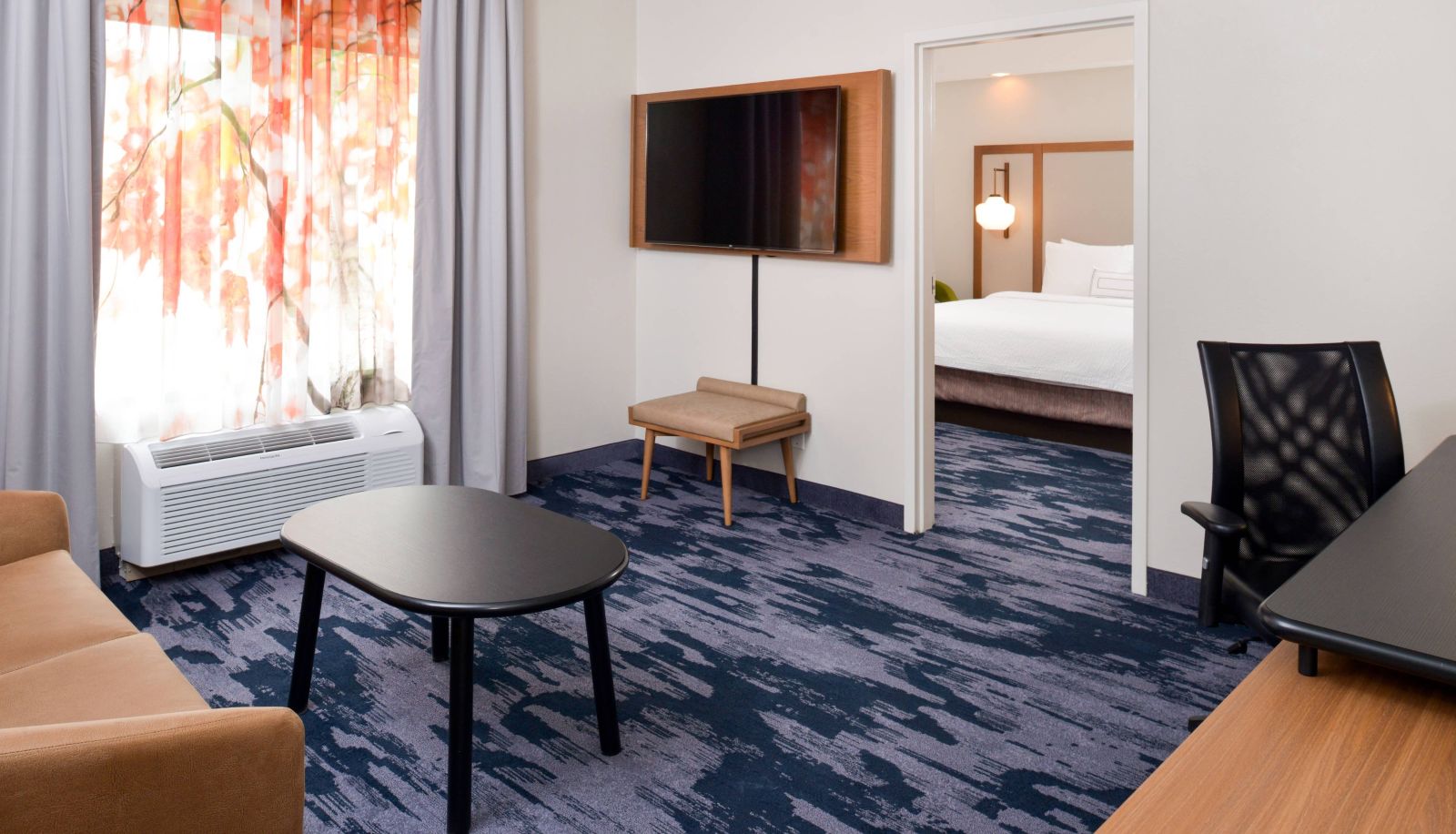 Room - Fairfield Inn and Suites by Marriott Arlington Near Six Flags