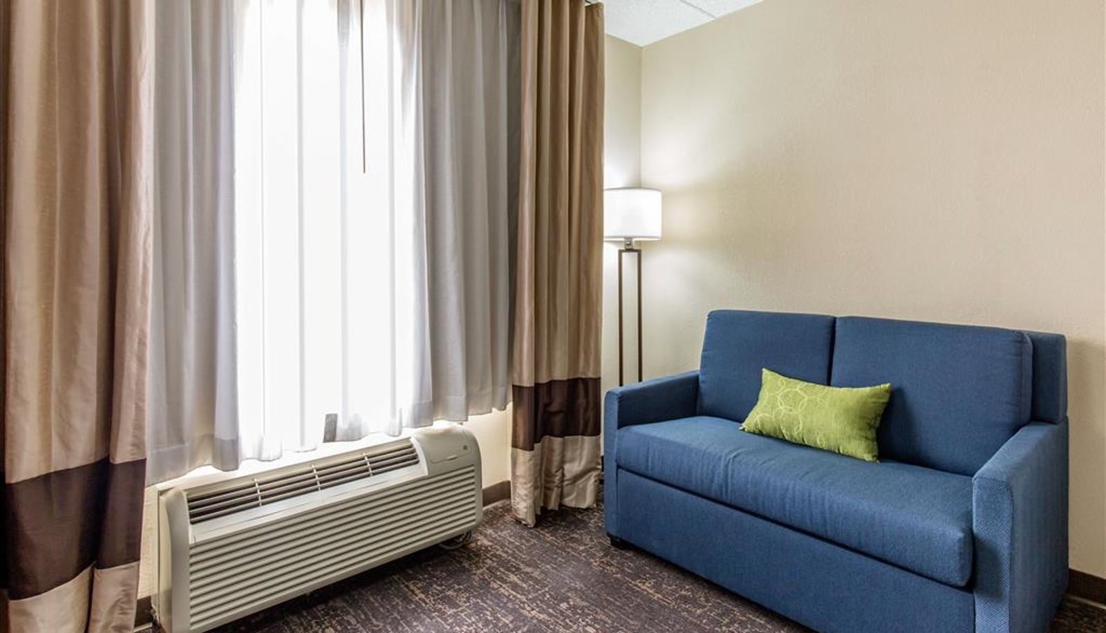 Zimmer - Comfort Inn College Park North