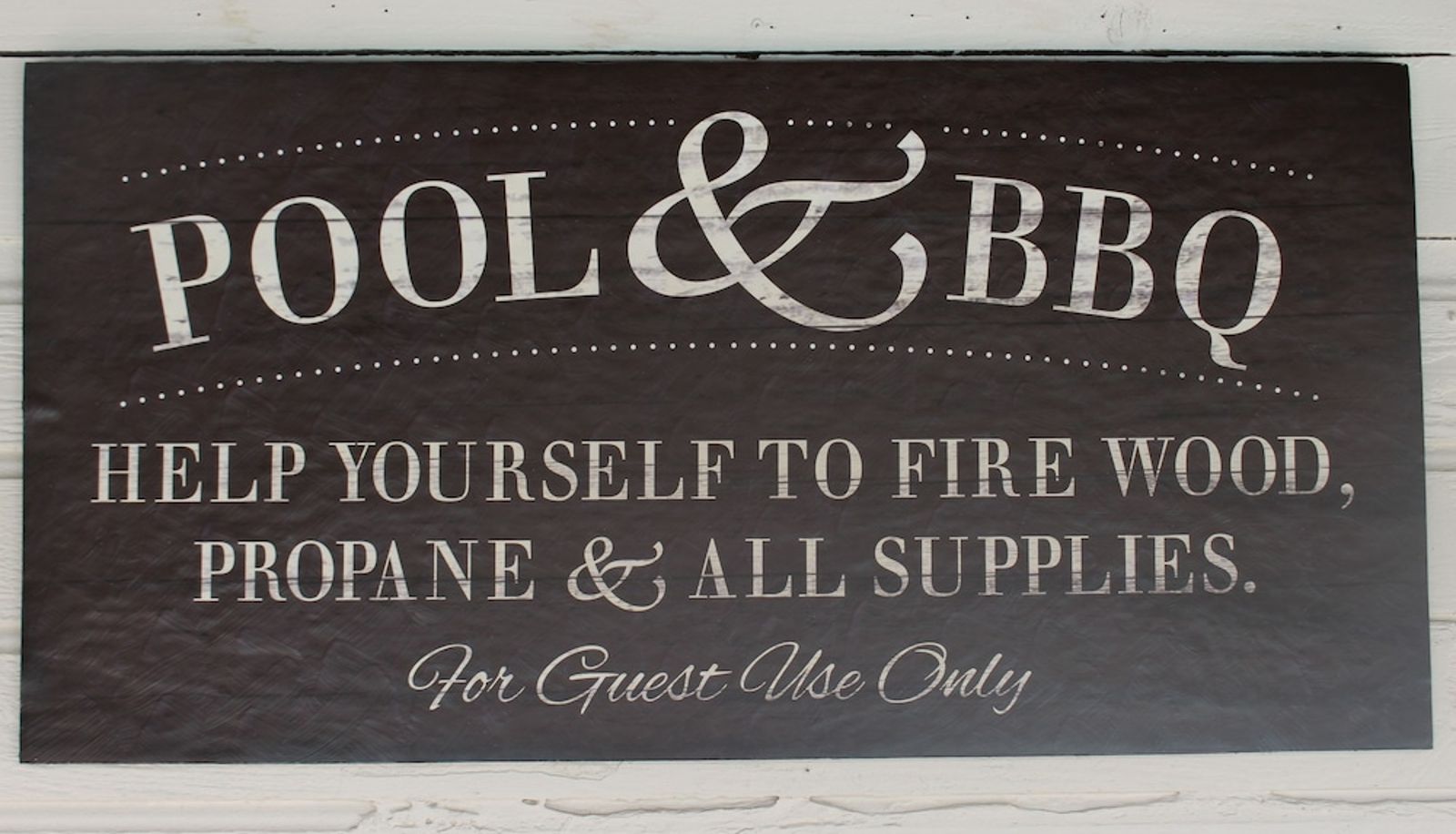 Pool - O'cairns Inn & Suites
