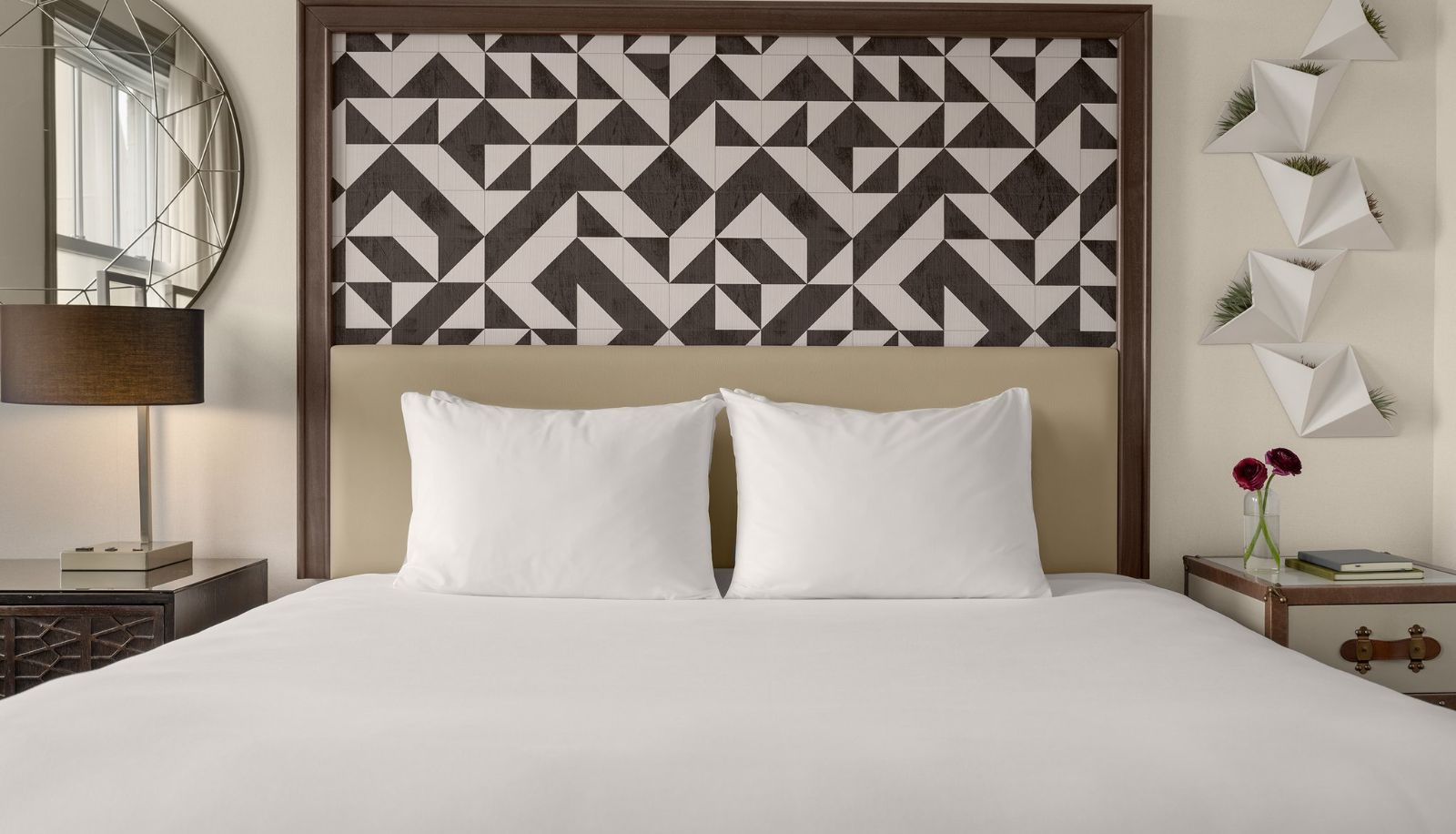 Room - Vignette Collection HOTEL SPERO by IHG