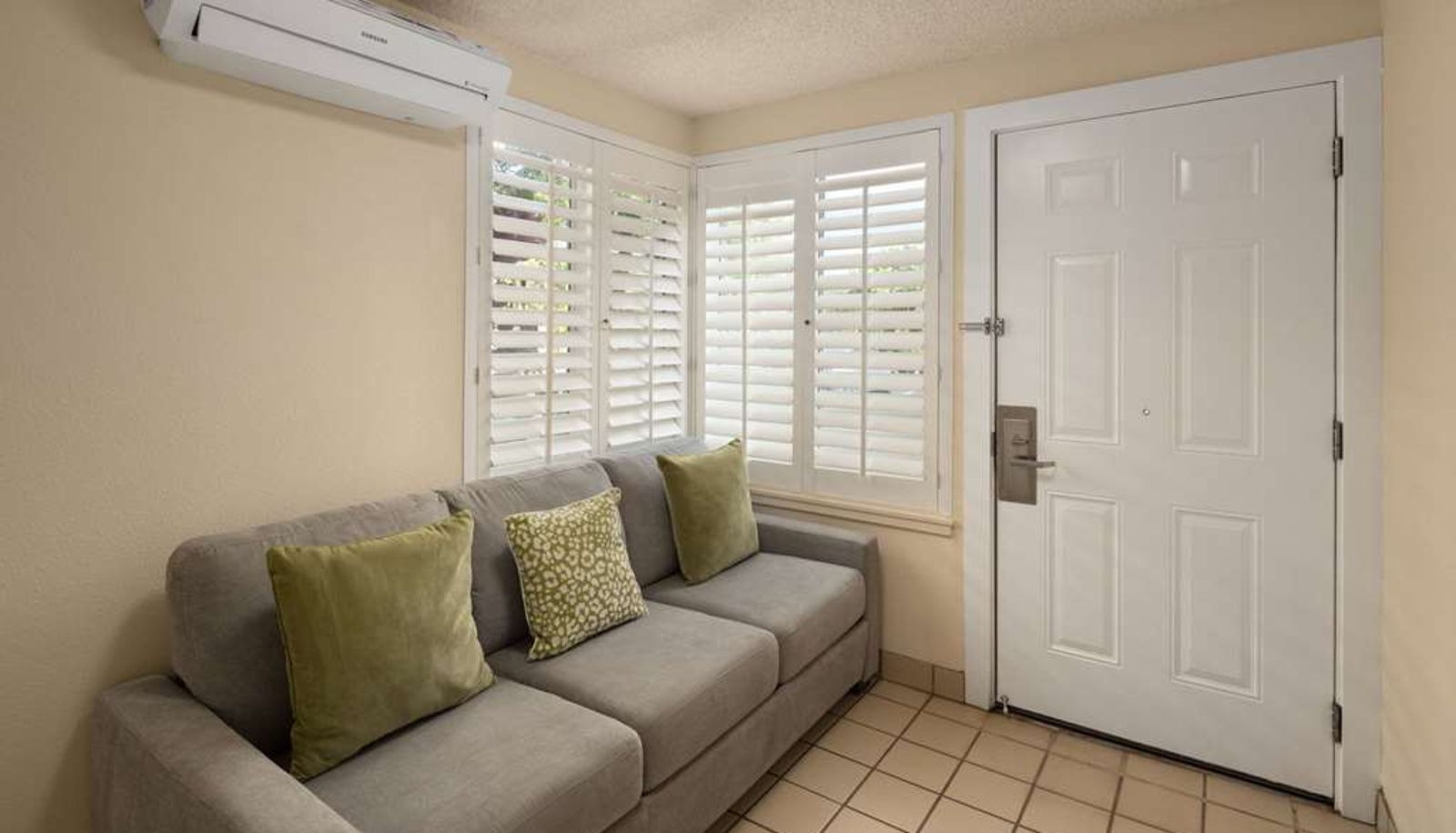 Zimmer - Days Inn by Wyndham Maui Oceanfront