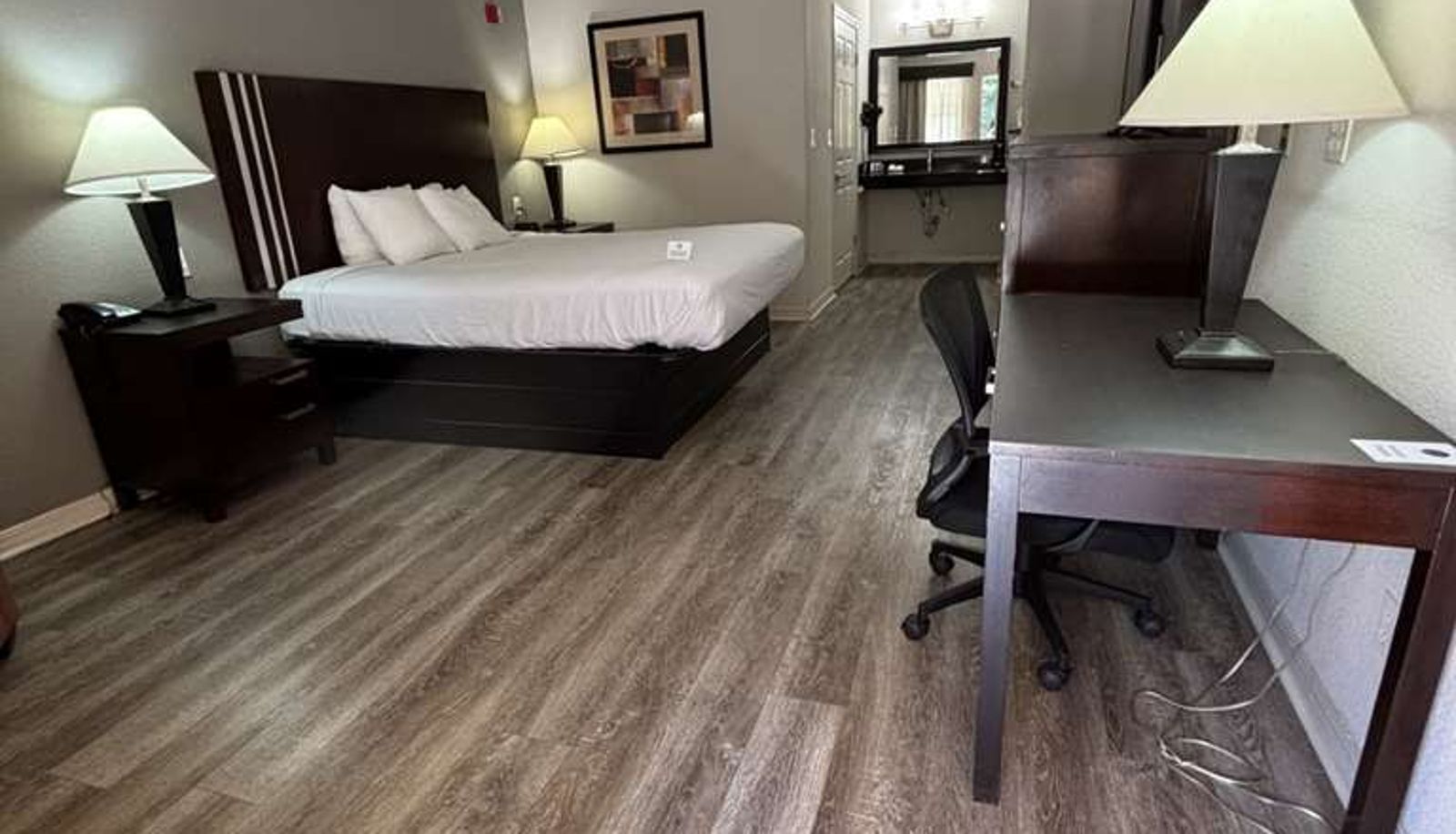 Camera - Americas Best Value Inn Monroe