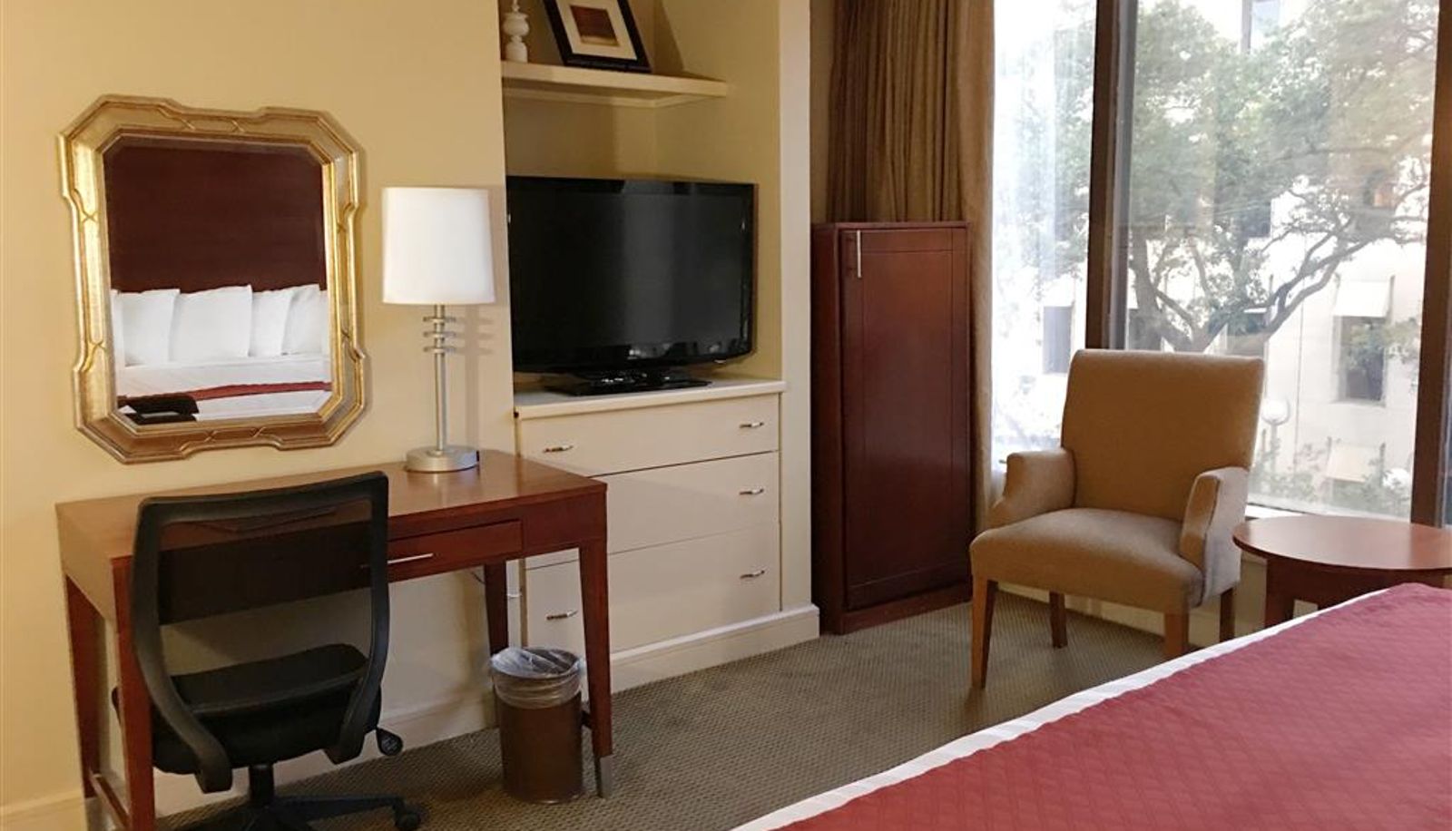 Zimmer - BW Signature Collection Blake Hotel New Orleans