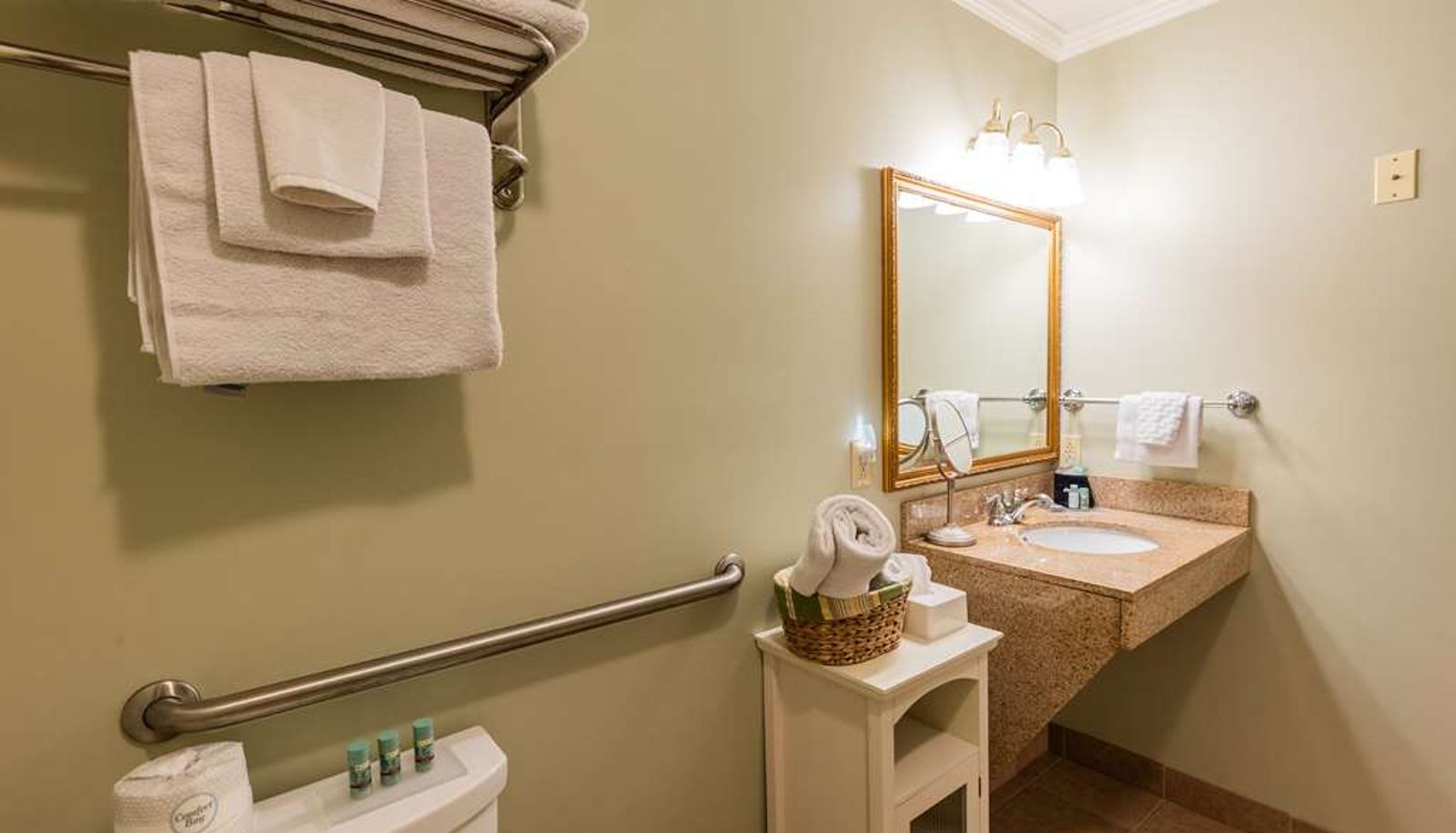 Room - Best Western White House Inn