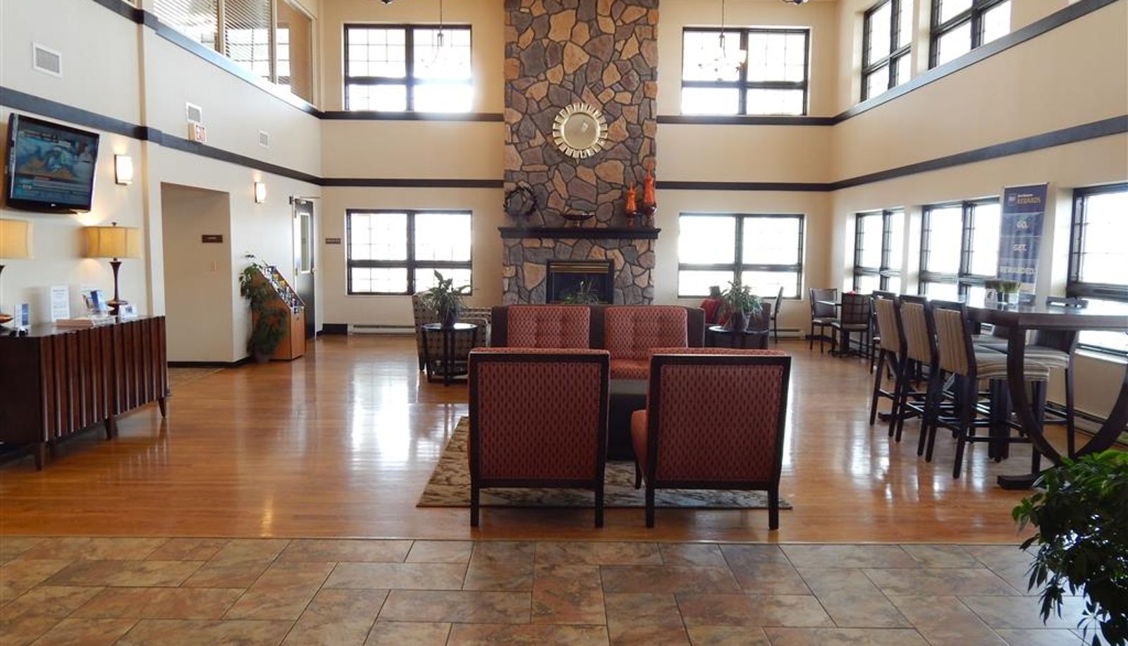 Lobby - Best Western Sault Ste. Marie