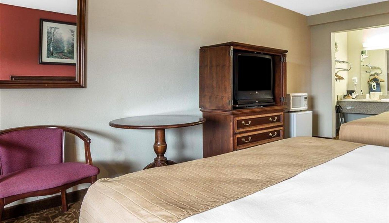 Room - Quality Inn & Suites Minden