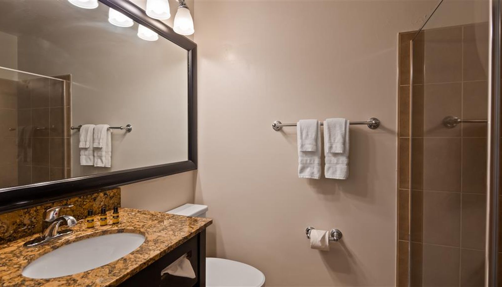 Zimmer - Best Western Plus Coastline Inn