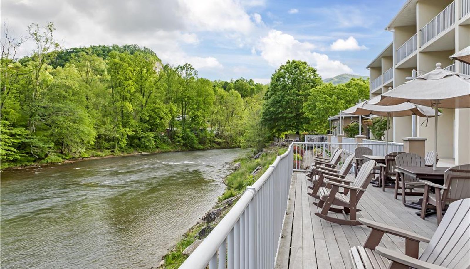 Interior view - Best Western Plus River Escape Inn & Suites