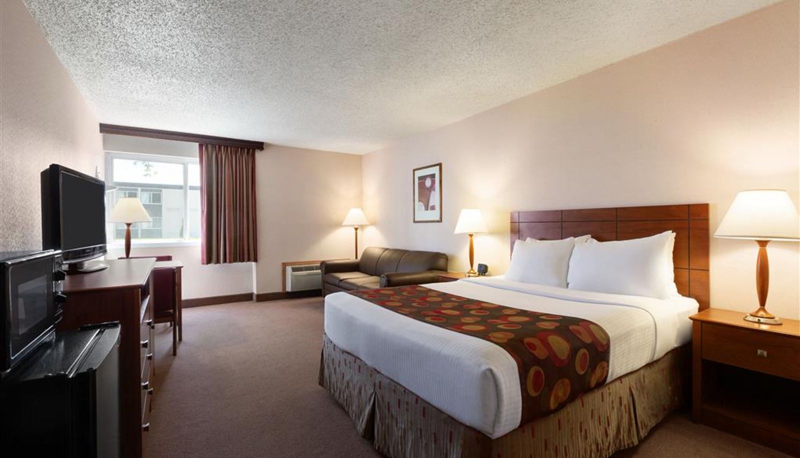 Room - Ramada by Wyndham Bismarck