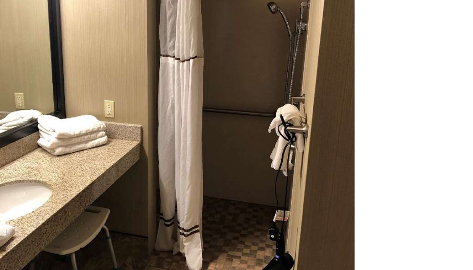 Zimmer - Best Western Ramkota Hotel