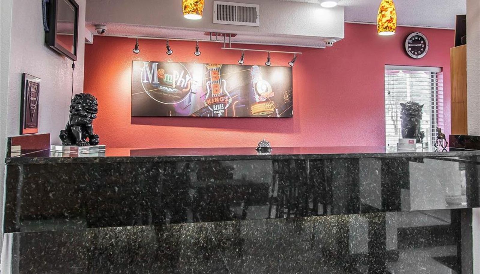 Salón - Econo Lodge Inn & Suites Memphis East