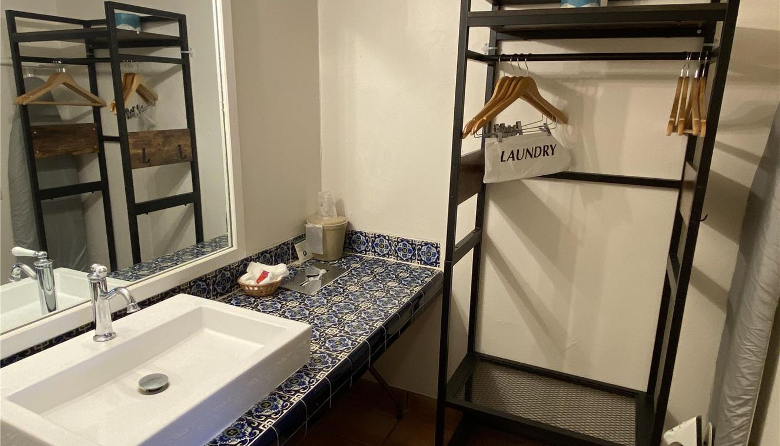 Zimmer - Tombstone Lookout Lodge SureStay Collection by Best Western