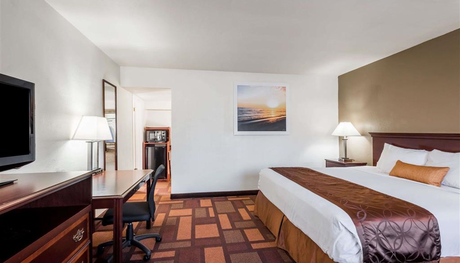 Zimmer - Days Inn & Suites by Wyndham Lodi